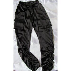 CHRLDR Black pants With Pockets Size Small, waist 25 in, hip 40in